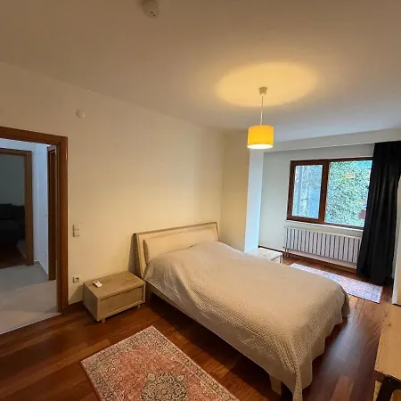 Апартаменты Spacious 3br Gem, Elevator, Cozy Area Стамбул