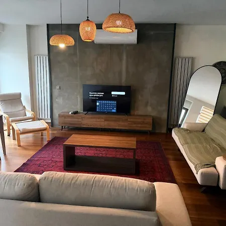 Spacious 3br Gem, Elevator, Cozy Area * Istanbul