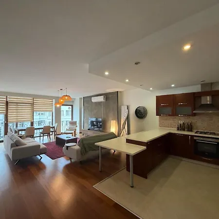 Апартаменты Spacious 3br Gem, Elevator, Cozy Area Стамбул
